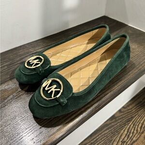 Michael Kors ballet flat Green gold MK logo suede leather shoes Size 7